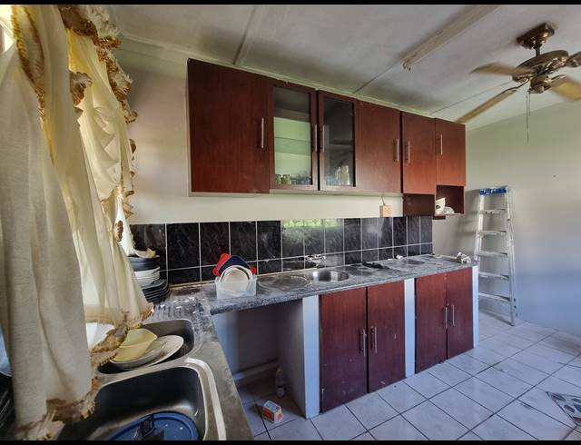 3 BEDROOM HOUSE TO LET IN NYALA PARK